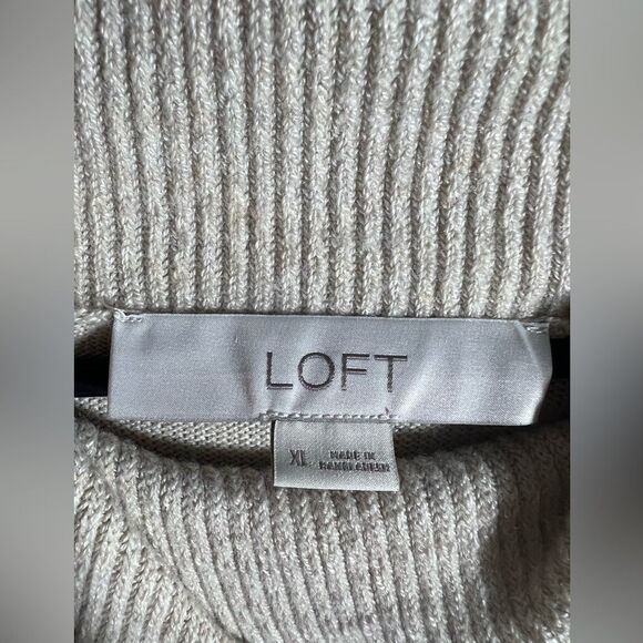 Loft Tan Turtleneck Sweater - Picture 4 of 4